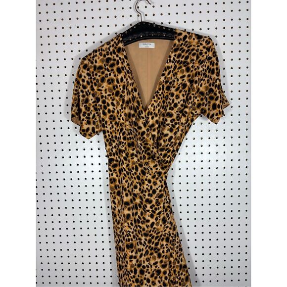 Aritzia Babaton leopard print wallace wrap dress size S - Picture 5 of 10